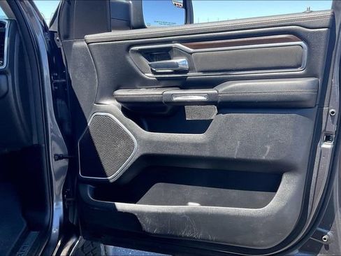 Used 2021 RAM 1500 Laramie w/ Off Road Group AWD/4WD image 19