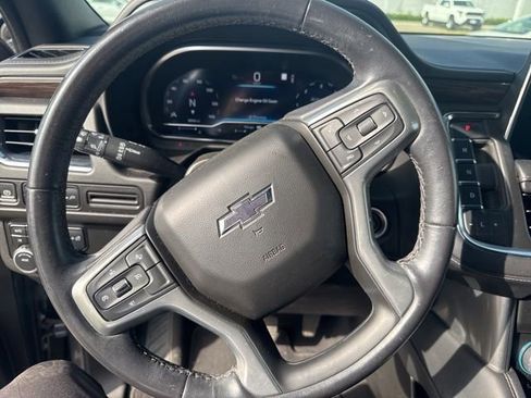 Used 2022 Chevrolet Tahoe Z71 image 14