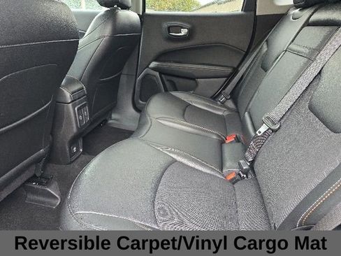 Used 2020 Jeep Compass Latitude w/ Cold Weather Group AWD/4WD image 14