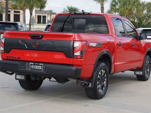 Used 2023 Nissan Titan PRO-4X w/ Pro-4x Convenience Package image 6