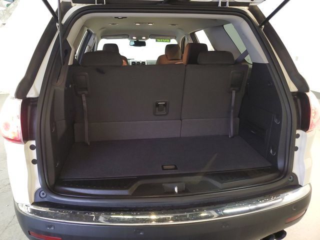 Used 2012 GMC Acadia SLE FWD image 6