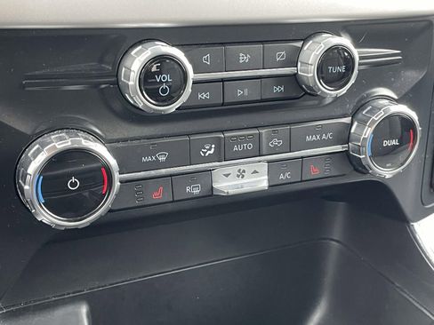 Used 2022 Ford F150 XLT w/ Equipment Group 302A High AWD/4WD image 24