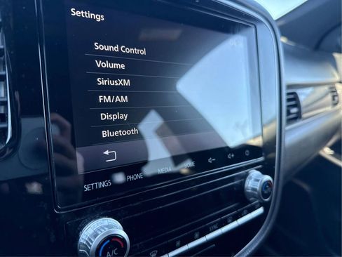 Used 2021 Mitsubishi Outlander SEL image 47