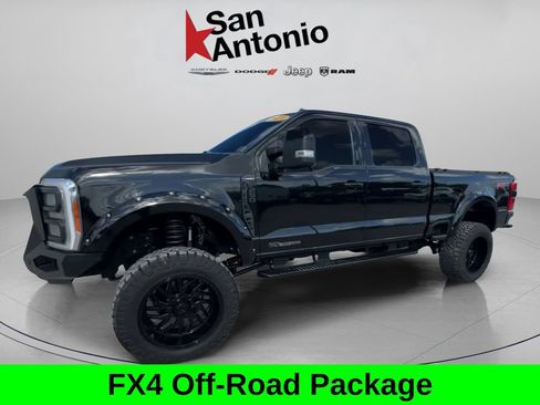 Used 2023 Ford F250 Lariat w/ Lariat Ultimate Package AWD/4WD image 6