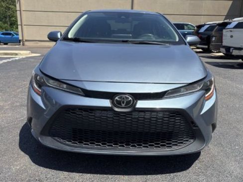 Used 2021 Toyota Corolla LE FWD image 11