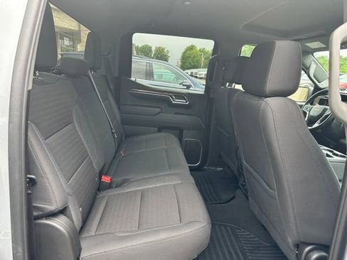 Certified 2024 Chevrolet Silverado 1500 LT AWD/4WD image 28