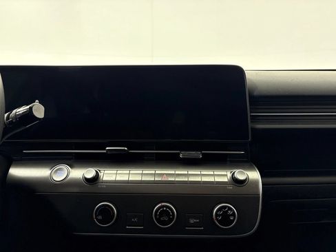 Used 2025 Hyundai Kona SE FWD image 22