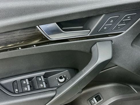 Used 2018 Audi Q5 2.0T Premium Plus AWD/4WD image 15