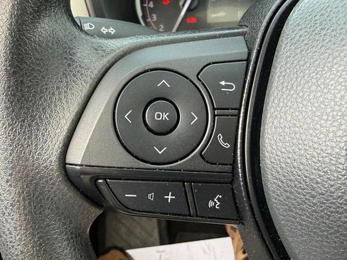 Used 2023 Toyota RAV4 XLE w/ Convenience Package image 16