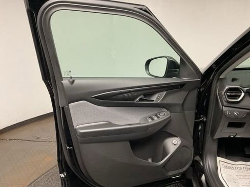 New 2026 Chevrolet TrailBlazer LT w/ Convenience Package image 9