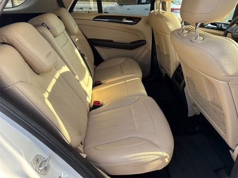 Used 2018 Mercedes-Benz GLE 350 w/ Premium 1 Package image 15