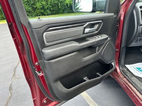 Used 2022 RAM 1500 Big Horn AWD/4WD image 12