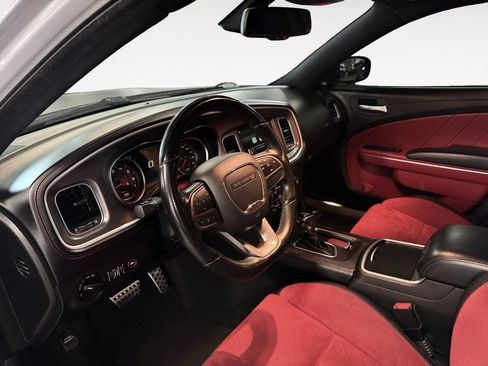Used 2022 Dodge Charger Scat Pack RWD image 10