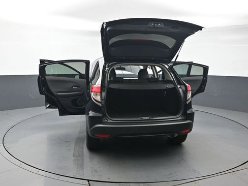 Used 2022 Honda HR-V LX image 41