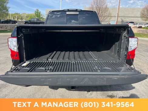 Used 2021 Nissan Titan SV w/ SV Convenience Package AWD/4WD image 20