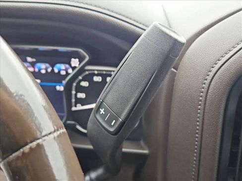 Used 2022 GMC Sierra 2500 Denali w/ Denali Ultimate Package AWD/4WD image 12