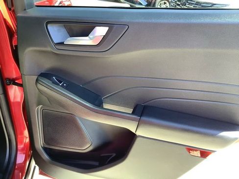 Used 2022 Ford Escape SEL FWD image 23