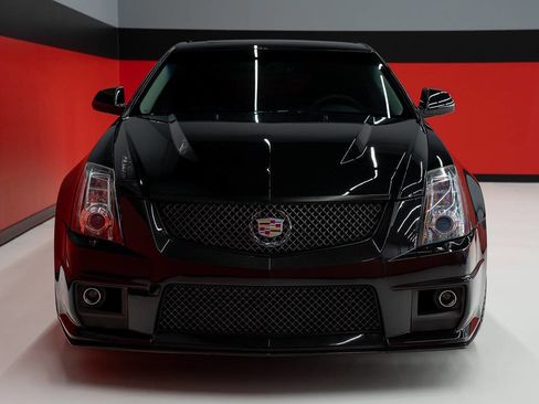Used 2013 Cadillac CTS V w/ Wood Trim Package RWD image 21