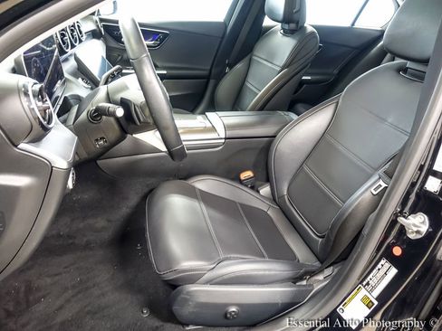 Used 2022 Mercedes-Benz C 300 4MATIC Sedan image 9