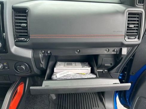 Used 2024 Nissan Frontier PRO-4X w/ Technology Package image 30