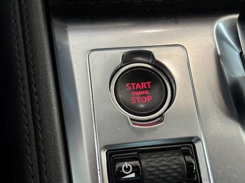 Used 2021 Jaguar F-PACE S image 31