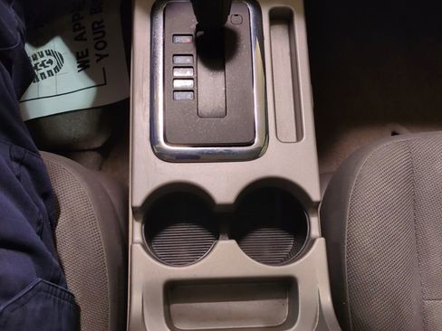 Used 2009 Ford Escape XLT image 19