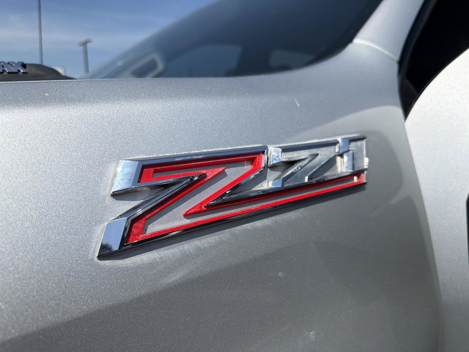 Used 2020 Chevrolet Silverado 2500 LTZ AWD/4WD image 11