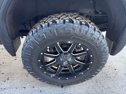 Used 2022 GMC Sierra 2500 Denali image 7