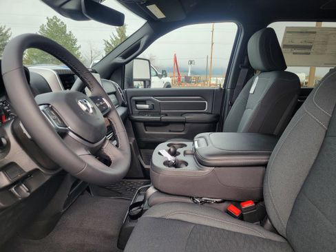 New 2026 RAM 3500 Big Horn image 7