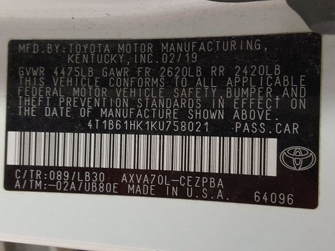 Used 2019 Toyota Camry XSE FWD image 33