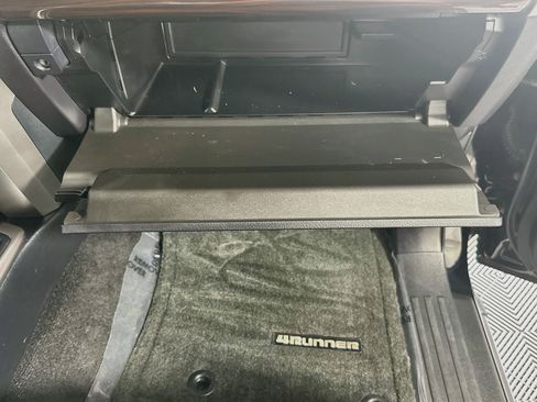 Used 2023 Toyota 4Runner Limited RWD image 32