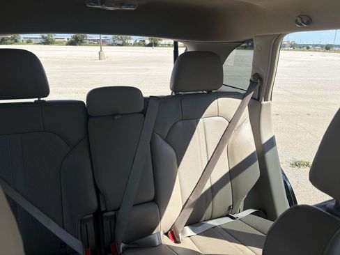 Used 2015 Lincoln MKX FWD image 24