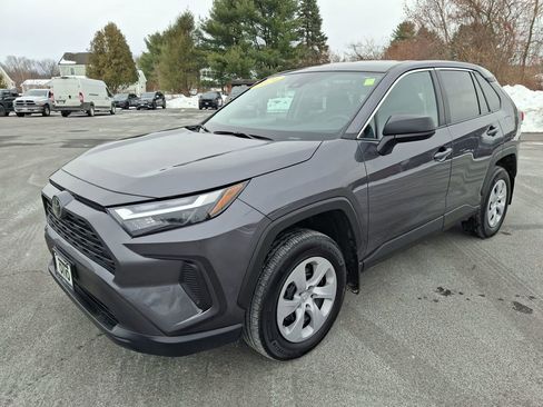 Used 2024 Toyota RAV4 LE image 3