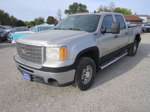 Used 2008 GMC Sierra 2500 SLE w/ SLE1 Preferred Package image 3