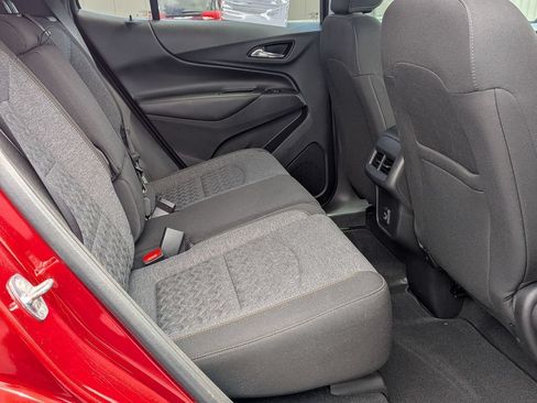 Used 2023 Chevrolet Equinox LT FWD image 24