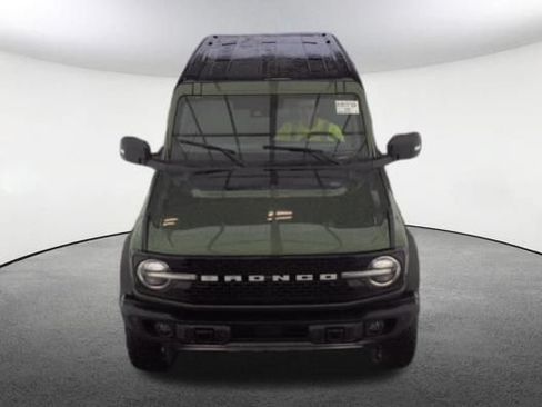 Used 2025 Ford Bronco Badlands AWD/4WD image 2