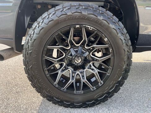 Used 2020 RAM 3500 Big Horn w/ Level 2 Equipment Group AWD/4WD image 20