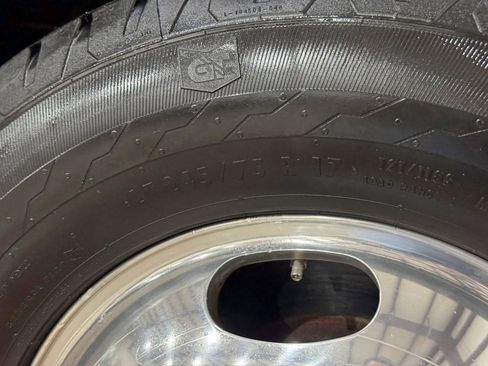 Used 2005 Ford F350 Lariat RWD image 40