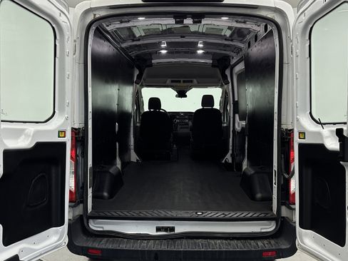 Used 2020 Ford Transit 250 w/ Interior Upgrade Package image 22