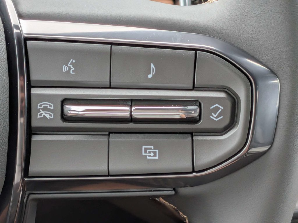 New 2026 GMC Canyon AT4 w/ Nightfall Essentials Package AWD/4WD image 25