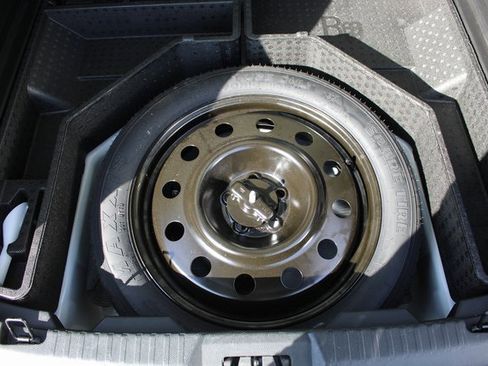 Used 2024 Ford Edge SEL image 15