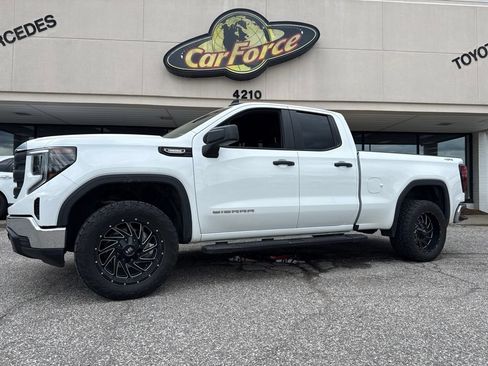 Used 2025 GMC Sierra 1500 Pro w/ Pro Value Package AWD/4WD image 16