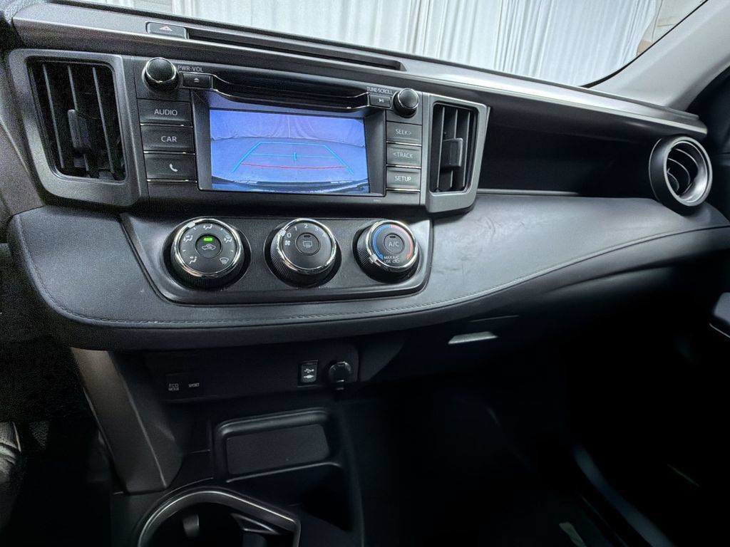 Used 2018 Toyota RAV4 LE w/ All Weather Liner Package AWD/4WD image 22
