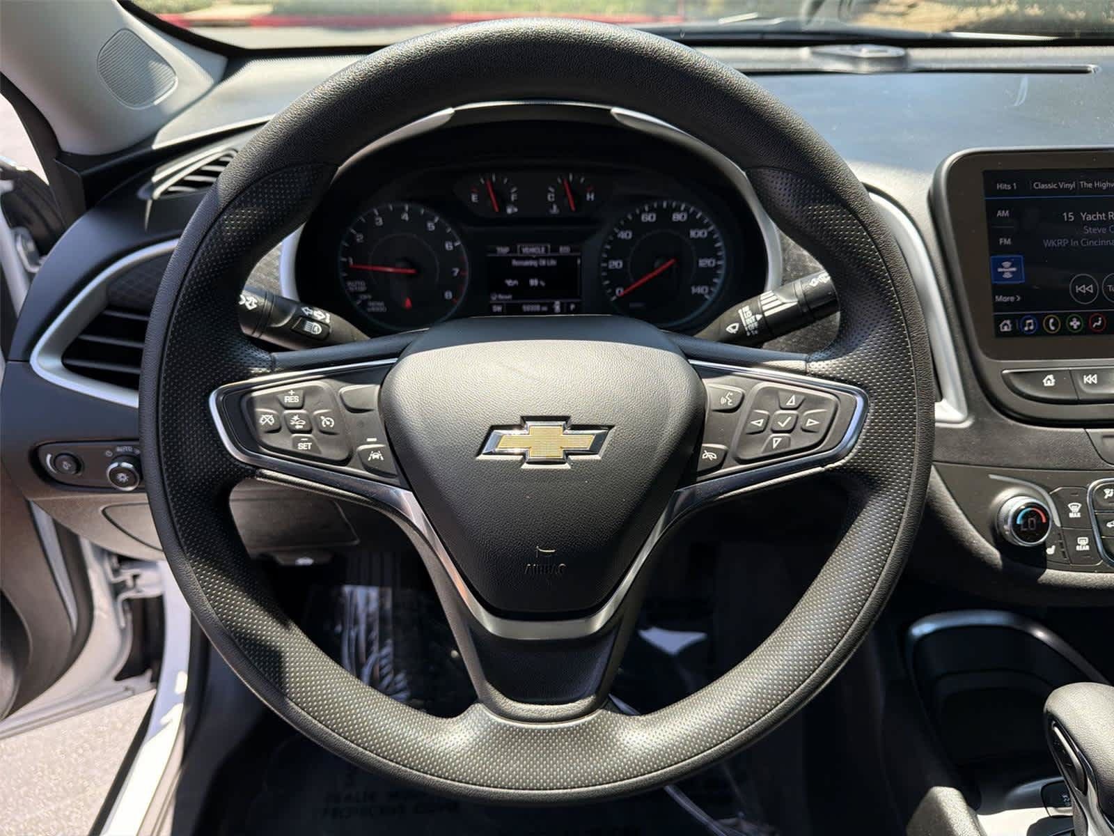 Used 2024 Chevrolet Malibu LT FWD image 16