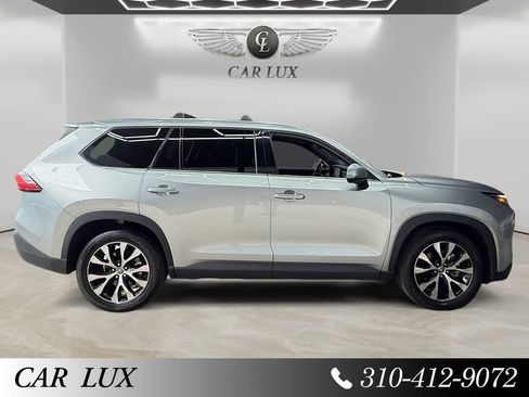 Used 2024 Toyota Grand Highlander AWD Hybrid image 6