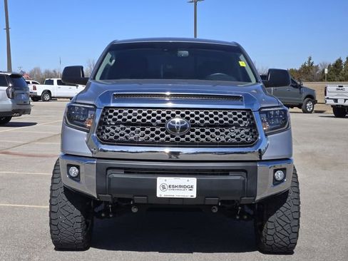 Used 2020 Toyota Tundra SR5 w/ SR5 Upgrade Package image 2