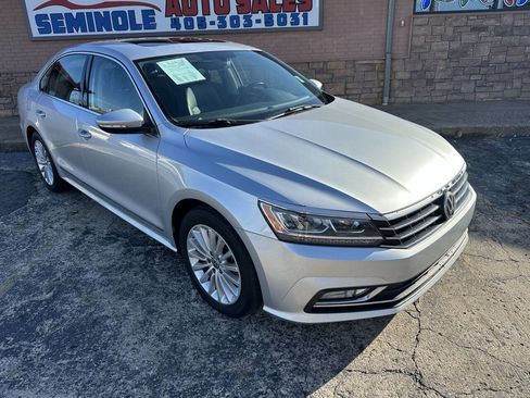 Used 2016 Volkswagen Passat 1.8T SE w/ Lighting Package image 3