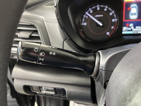 Used 2022 Subaru Crosstrek 2.0i image 22