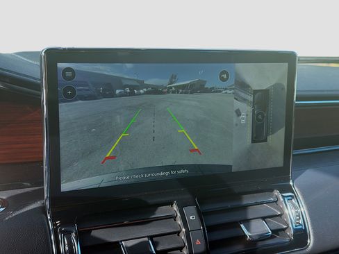 Used 2023 Lincoln Navigator Reserve image 14