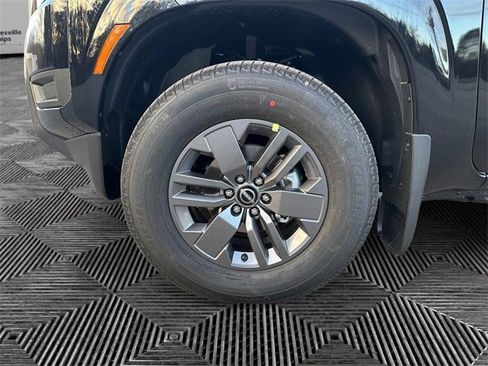 New 2026 Nissan Frontier SV w/ Tow Package image 14